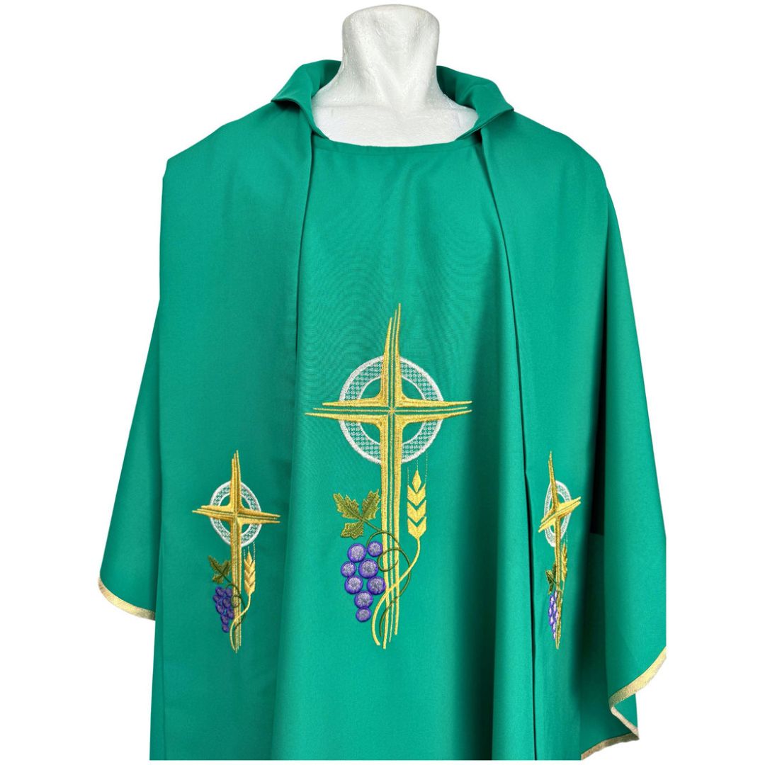 Casulla Ornamento Sacerdotal Verde Bordado Eucarístico